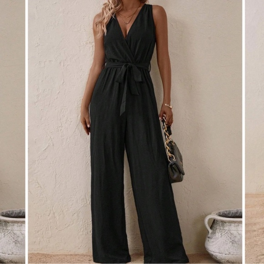 River Island London Black Sleeveless Jumpsuit Sz 16
